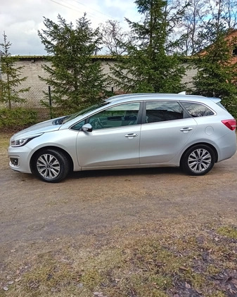 Kia Ceed cena 33900 przebieg: 242200, rok produkcji 2017 z Ziębice małe 667